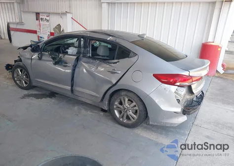 2017 Hyundai Elantra Se z USA, uszkodzony, nr VIN 5NPD84LF9HH067261